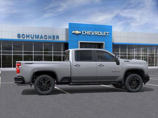 2025 Chevrolet Silverado 3500 LT