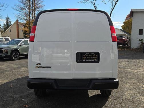 2025 Chevrolet Express 2500 RWD 2500 Regular Wheelbase WT