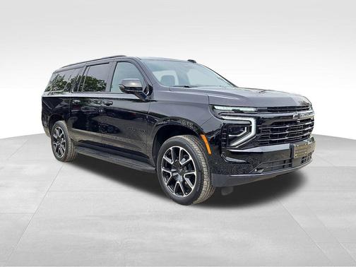 2025 Chevrolet Suburban RST