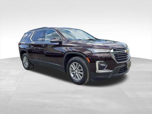 2022 Chevrolet Traverse LT Leather