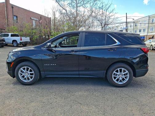 Mosaic Black Metallic 2024 Chevrolet Equinox 1LT