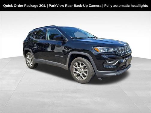 2022 Jeep Compass Latitude Lux