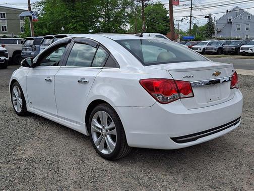 Summit White 2014 Chevrolet Cruze LTZ