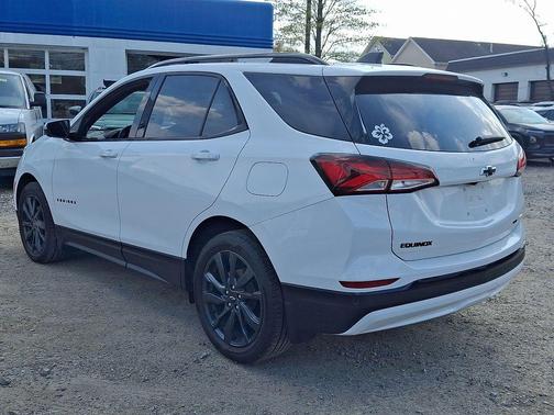 Summit White 2024 Chevrolet Equinox AWD RS