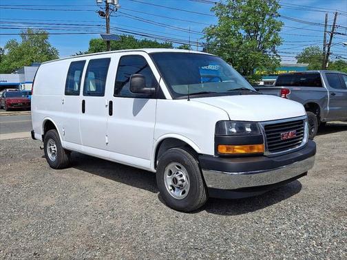 2022 GMC Savana 2500 Work Van