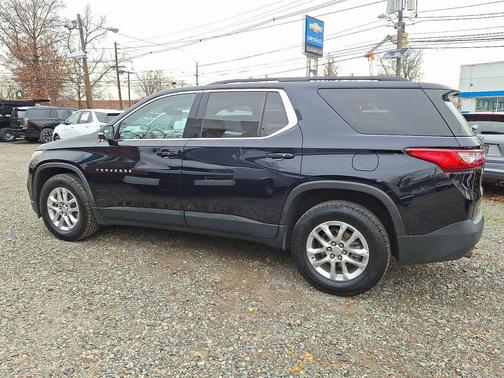 2020 Chevrolet Traverse LT Cloth