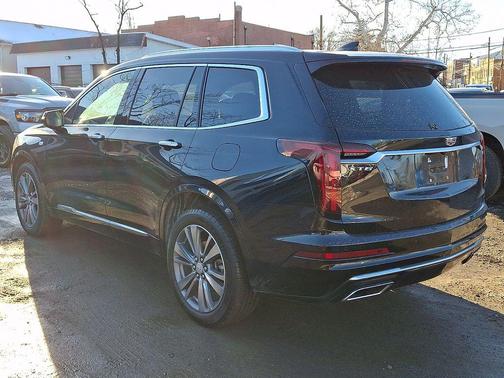 2024 Cadillac XT6 Premium Luxury FWD