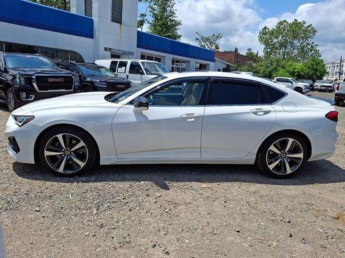 Platinum White Pearl 2024 Acura TLX Technology