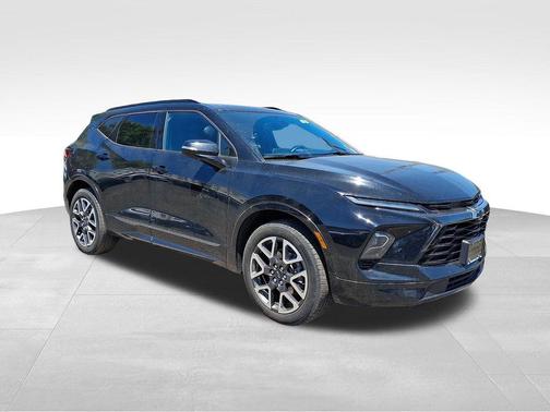 Black 2023 Chevrolet Blazer RS