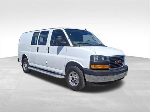2023 GMC Savana 2500 Work Van