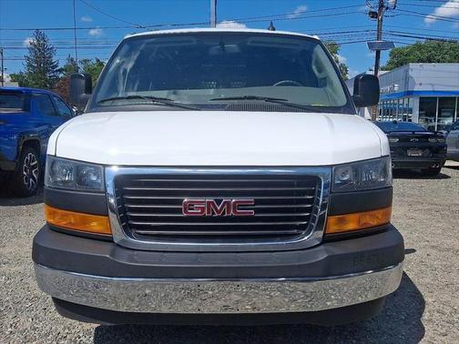 2023 GMC Savana 2500 Work Van