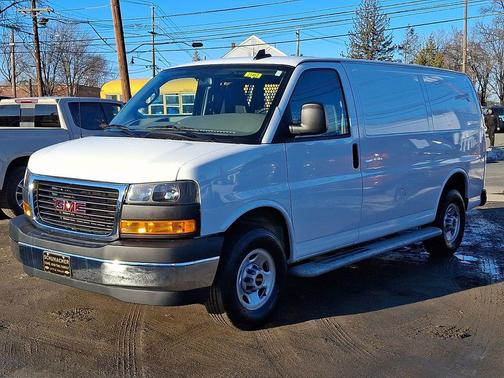 2024 GMC Savana 2500 Work Van