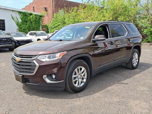 2021 Chevrolet Traverse LT Cloth