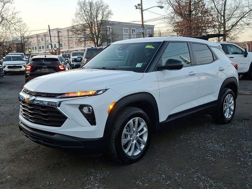 2024 Chevrolet Trailblazer LS