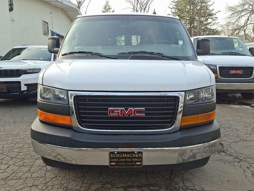 2022 GMC Savana 2500 Work Van