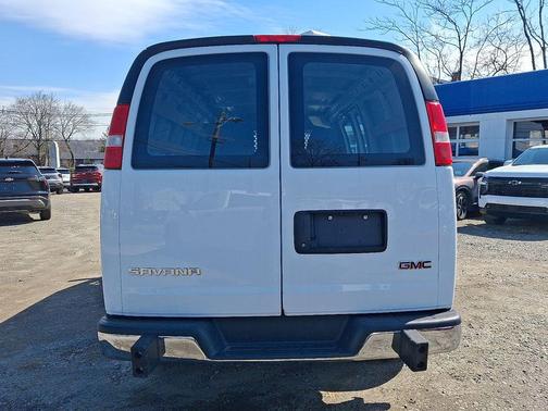 2024 GMC Savana 2500 Work Van