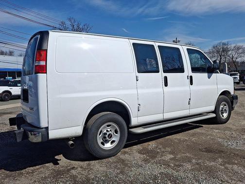 2024 GMC Savana 2500 Work Van
