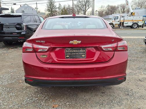 2024 Chevrolet Malibu FWD 2LT