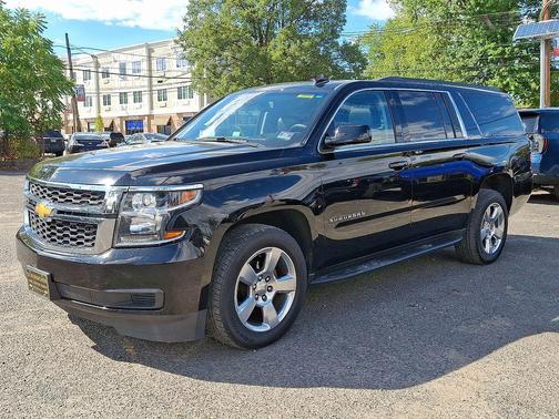2017 Chevrolet Suburban LT