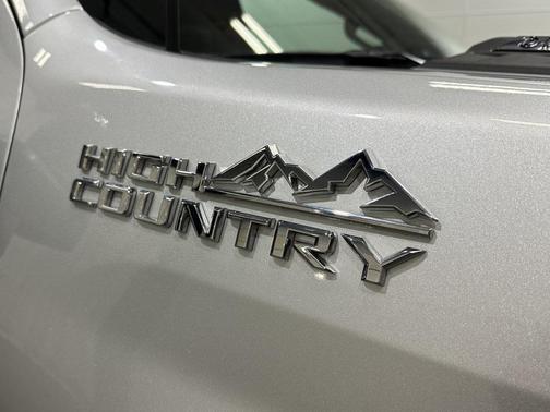 2022 Chevrolet Silverado 3500 High Country
