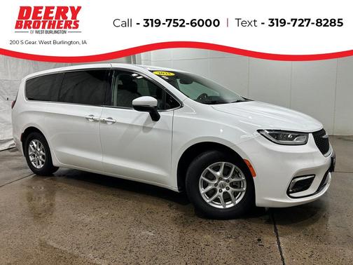 2023 Chrysler Pacifica Touring L