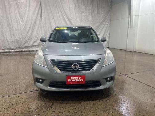 2012 Nissan Versa 1.6 S