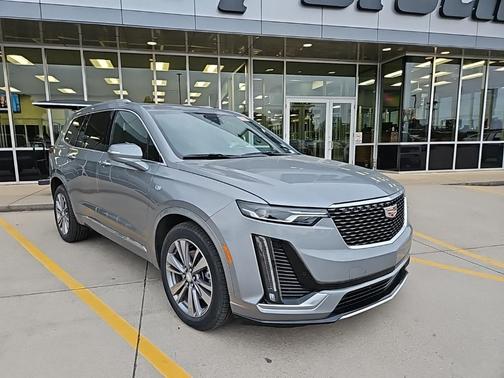 2025 Cadillac XT6 Premium Luxury AWD