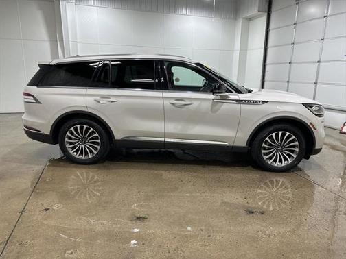 2022 Lincoln Aviator Reserve AWD