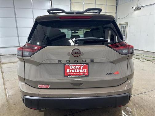 2025 Nissan Rogue Rock Creek