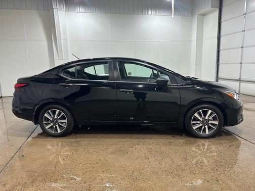 2024 Nissan Versa 1.6 S