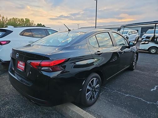 2024 Nissan Versa 1.6 S