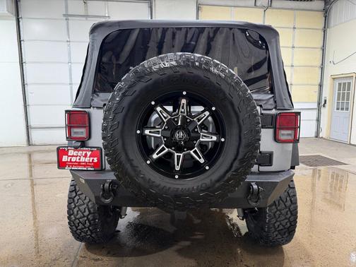 2015 Jeep Wrangler Sport