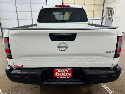 2024 Nissan Frontier S