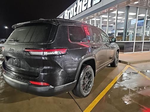 2024 Jeep Grand Cherokee L Altitude