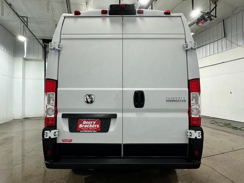 2025 RAM ProMaster 2500 Tradesman
