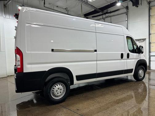 2025 RAM ProMaster 2500 Tradesman