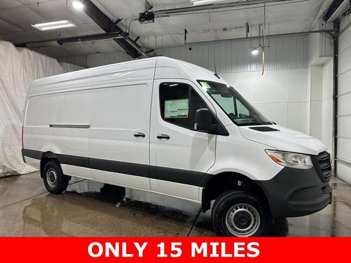 2025 Mercedes-Benz Sprinter 2500 High Roof
