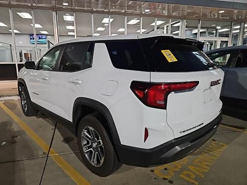 2025 GMC Terrain AWD Elevation