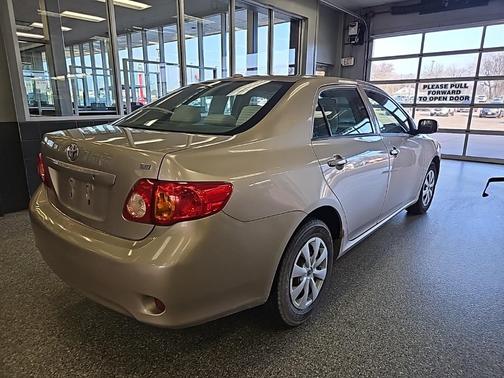 2009 Toyota Corolla LE