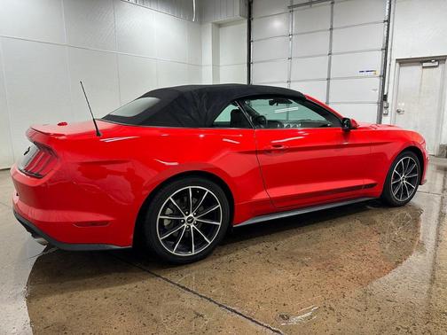 2020 Ford Mustang EcoBoost Premium