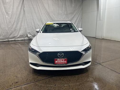 2025 Mazda Mazda3 FWD w/Preferred Package