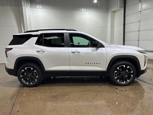 2025 Chevrolet Equinox AWD RS