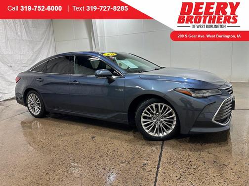 2021 Toyota Avalon Hybrid Limited