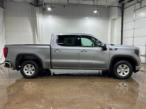 2024 GMC Sierra 1500 SLE