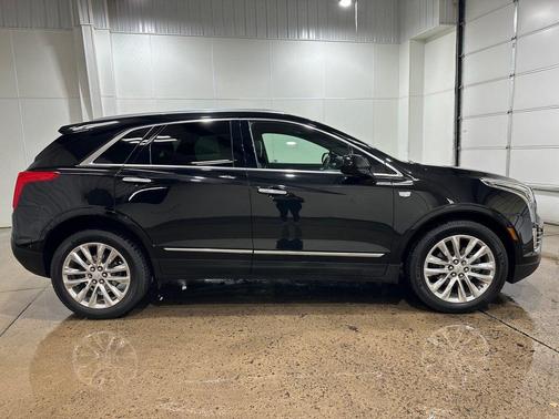 2019 Cadillac XT5 Platinum