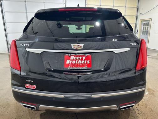 2019 Cadillac XT5 Platinum