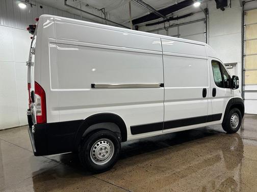 2025 RAM ProMaster 2500 Tradesman