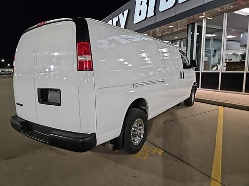 2017 Chevrolet Express 3500 Work Van