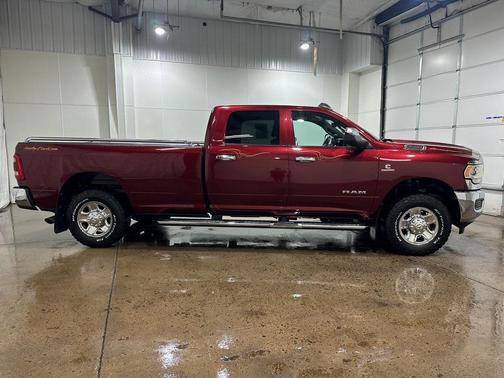 2021 RAM 2500 Tradesman Crew Cab 4x4 8' Box