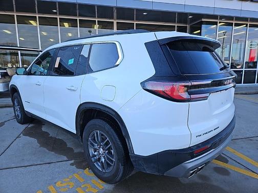 2025 GMC Acadia AWD Elevation